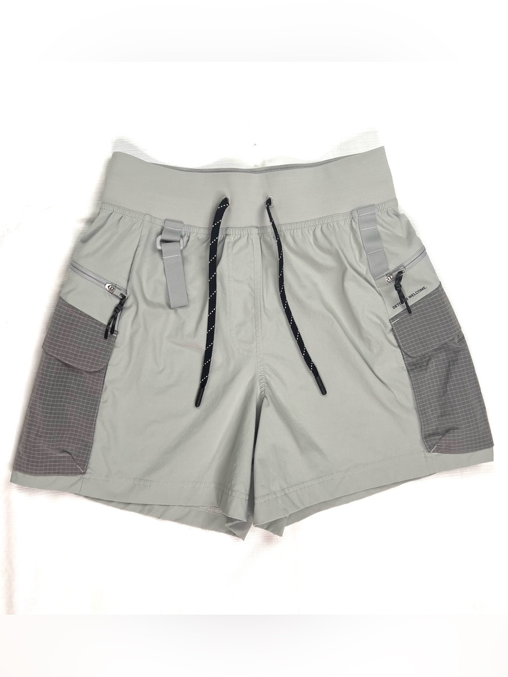 Lululemon Sz 4 Multi-Pocket Cargo High Rise Hiking Skirt Skort Logo Prosecco
